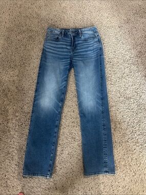 American Eagle Classic Straight-Leg men’s  Jeans in Medium Blue